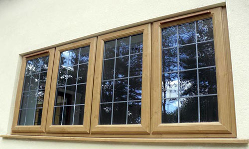 پنجره دوجداره چوبی برای باغ و ویلا 